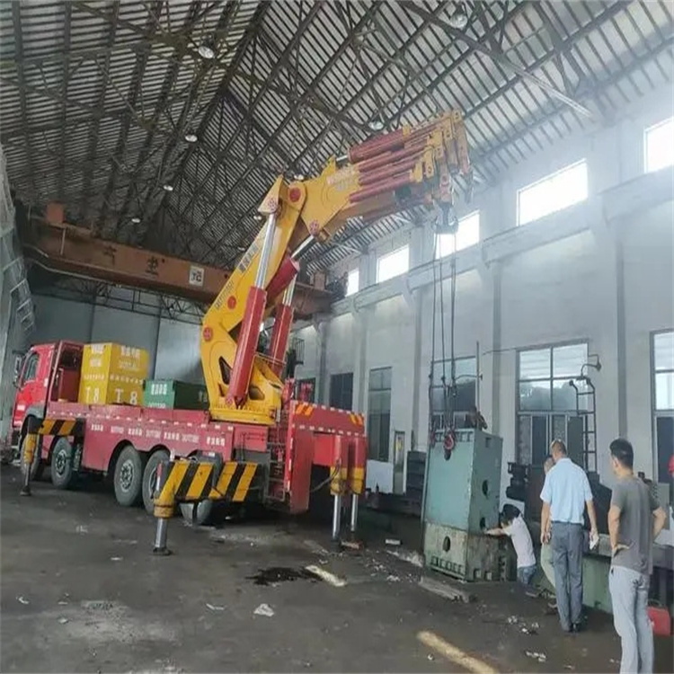 漳州山区地形租赁哪种吊车最合适？